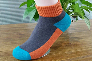 石頭做的襪子 抗菌祛臭襪